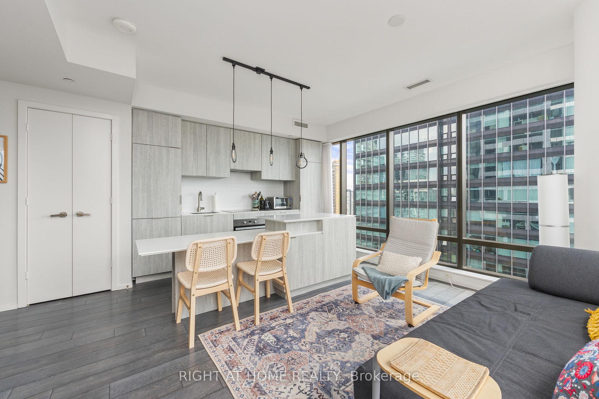 Photo 11 of Unit 3105, 5 St Joseph Street, Toronto, Bay Street Corridor — HOMEH