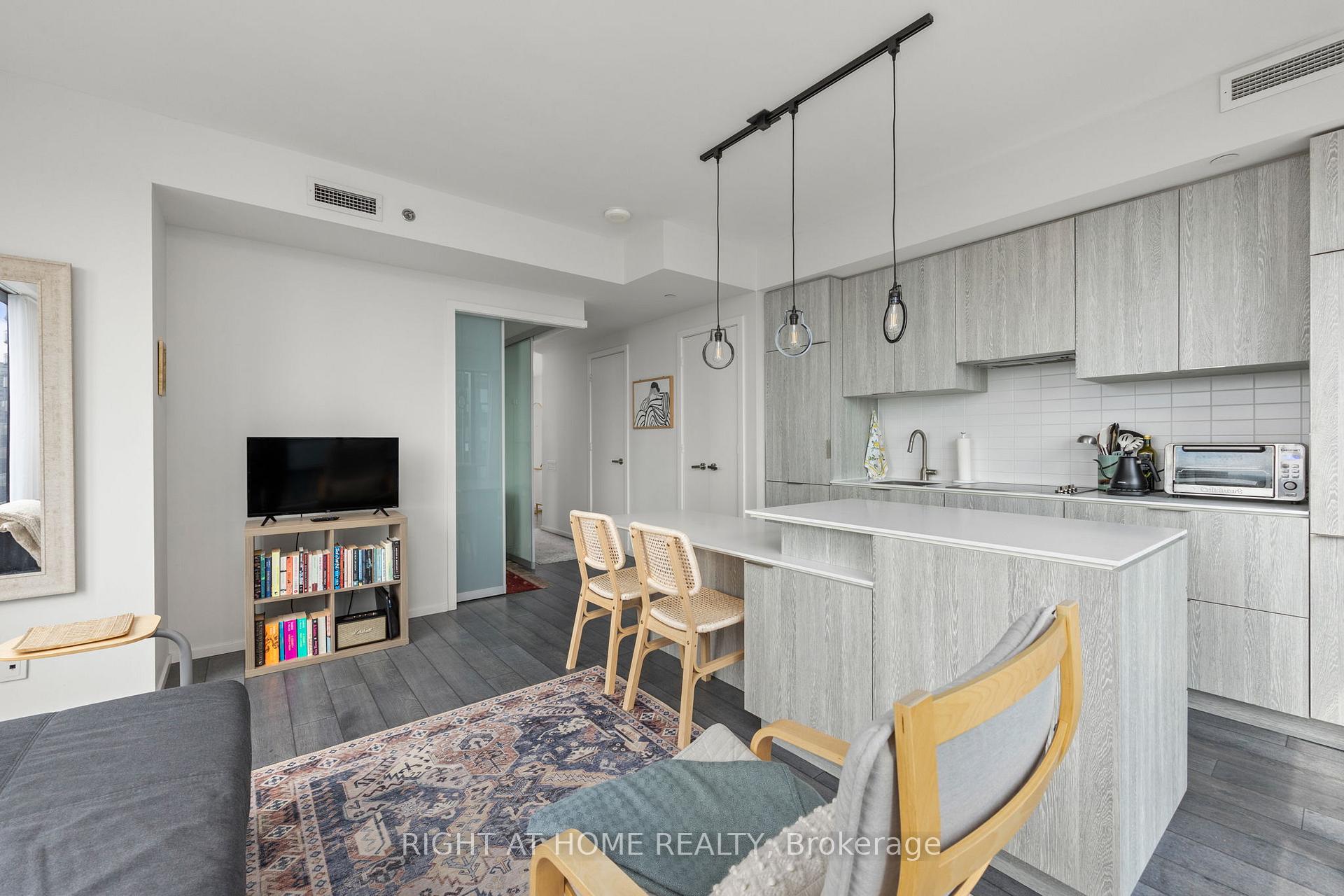 Photo 12 of Unit 3105, 5 St Joseph Street, Toronto, Bay Street Corridor — HOMEH
