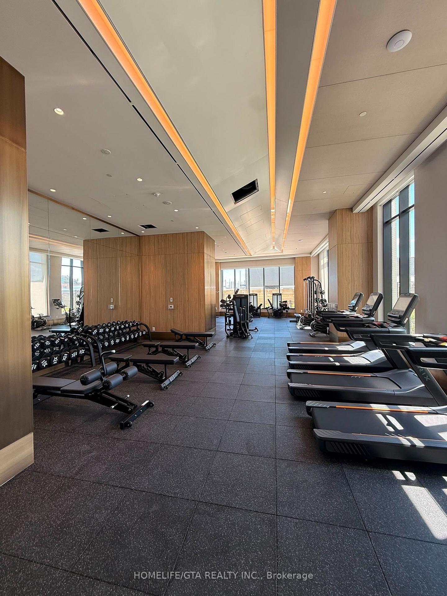 Photo 13 of Unit 605, 21 Meadowdale Road, Vaughan, Concord — HOMEH