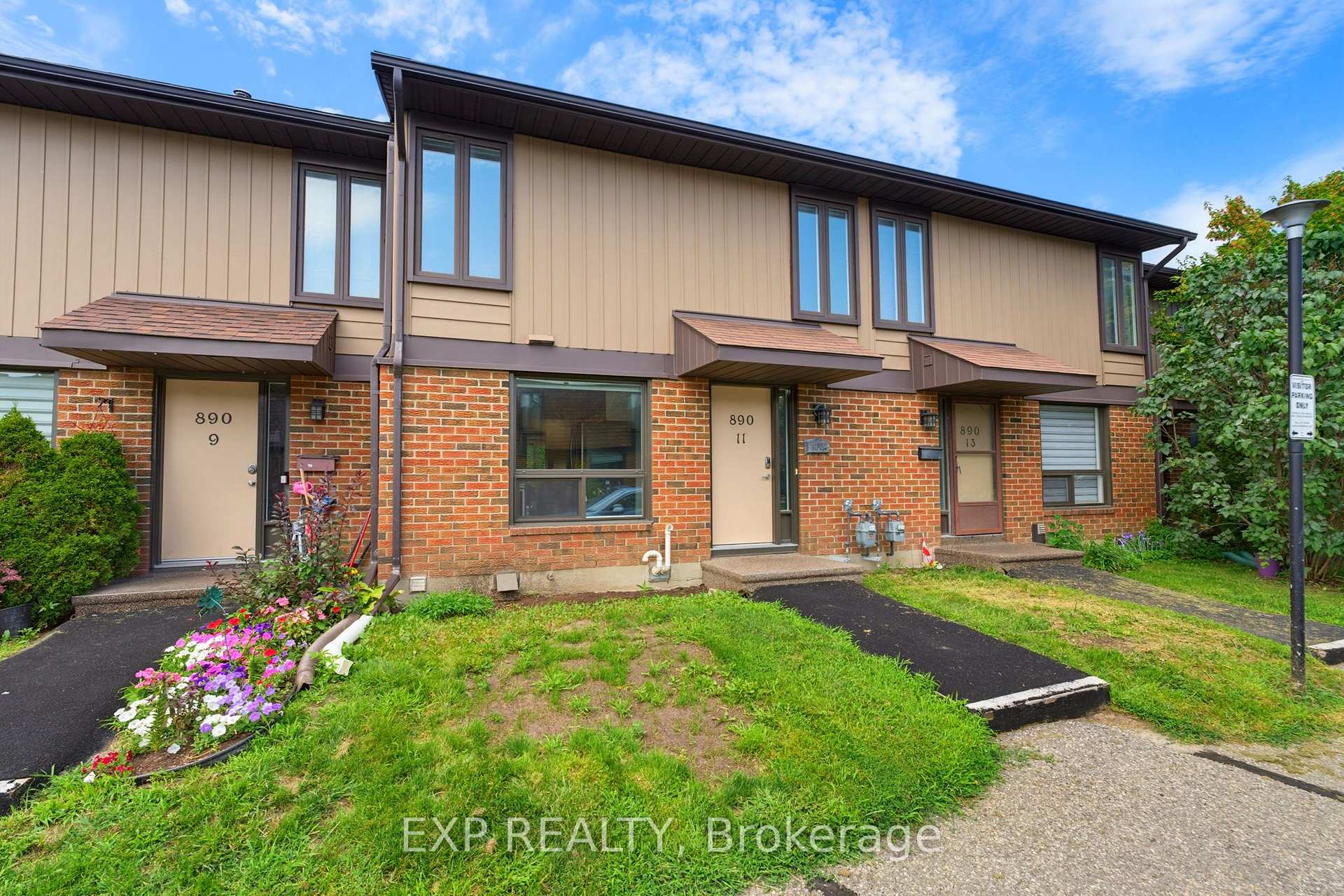 Photo 2 of Unit 11, 890 Cahill Drive W, Ottawa, Hunt Club — HOMEH