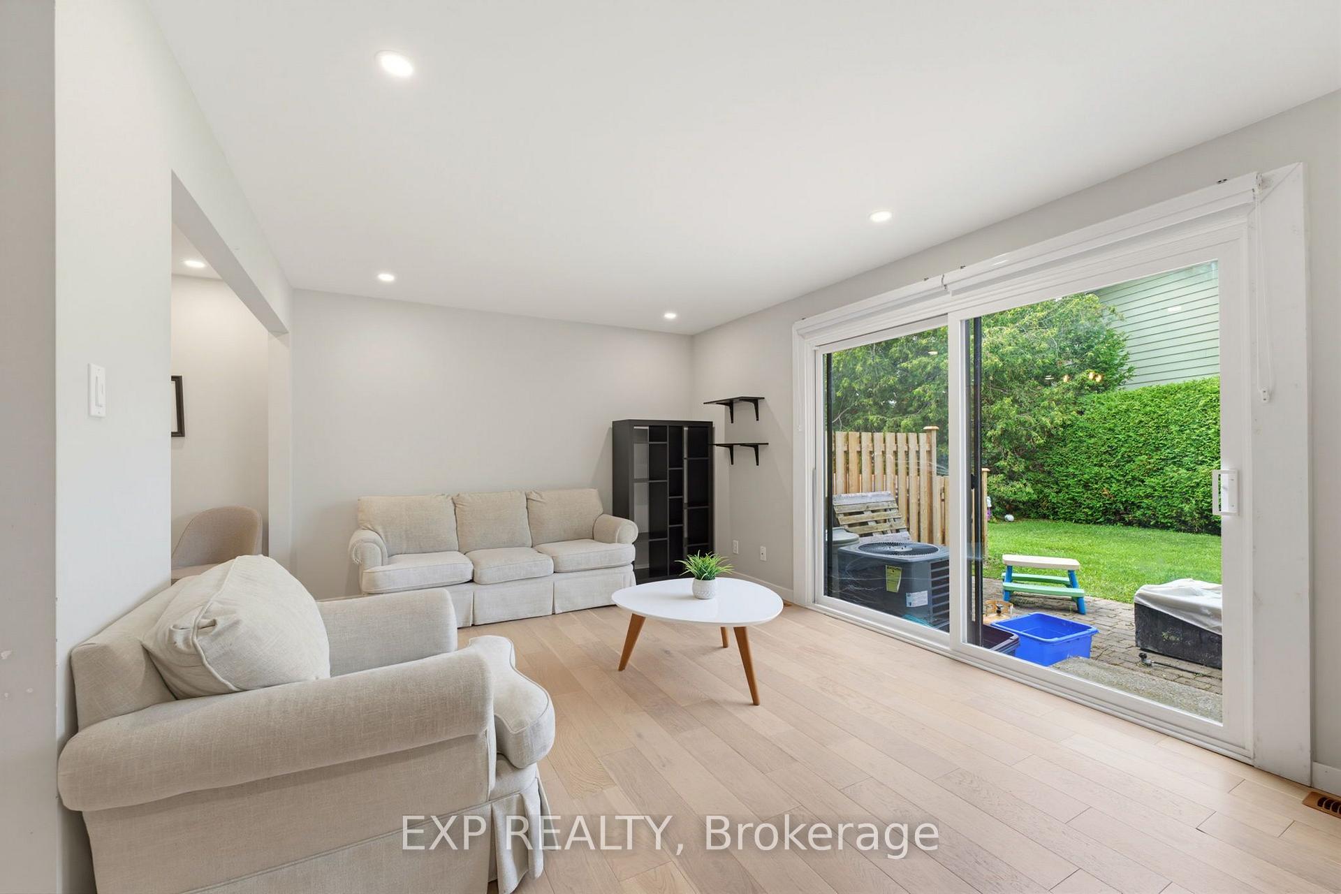 Photo 13 of Unit 11, 890 Cahill Drive W, Ottawa, Hunt Club — HOMEH