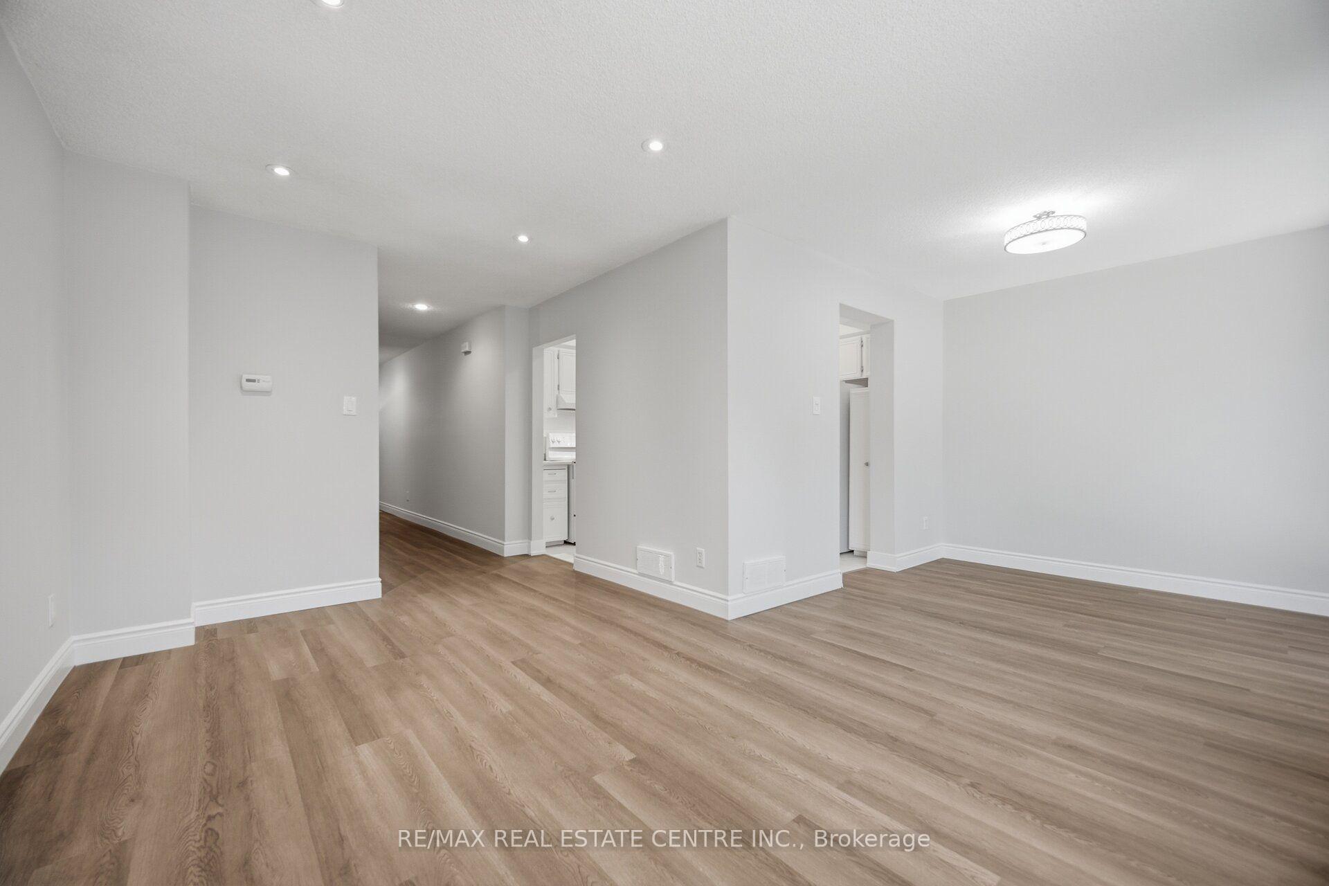 Photo 6 of Unit 177, 1951 Rathburn Road E, Mississauga, Rathwood — HOMEH