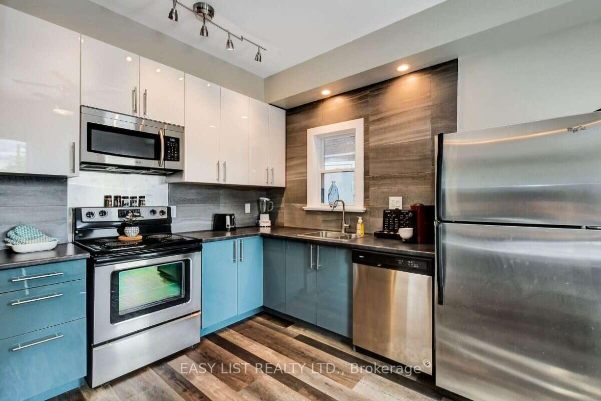 Photo 2 of 205 Marier Avenue, Ottawa, Vanier — HOMEH