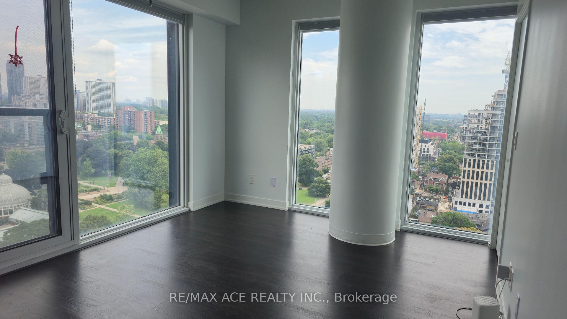 Photo 3 of Unit 2010, 319 Jarvis Street, Toronto, Moss Park — HOMEH