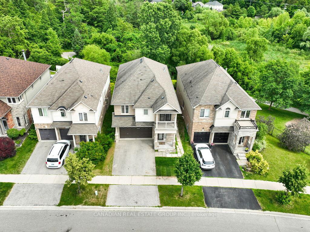 Photo 3 of 58 Forest Creek Drive, Kitchener, Doon South — HOMEH