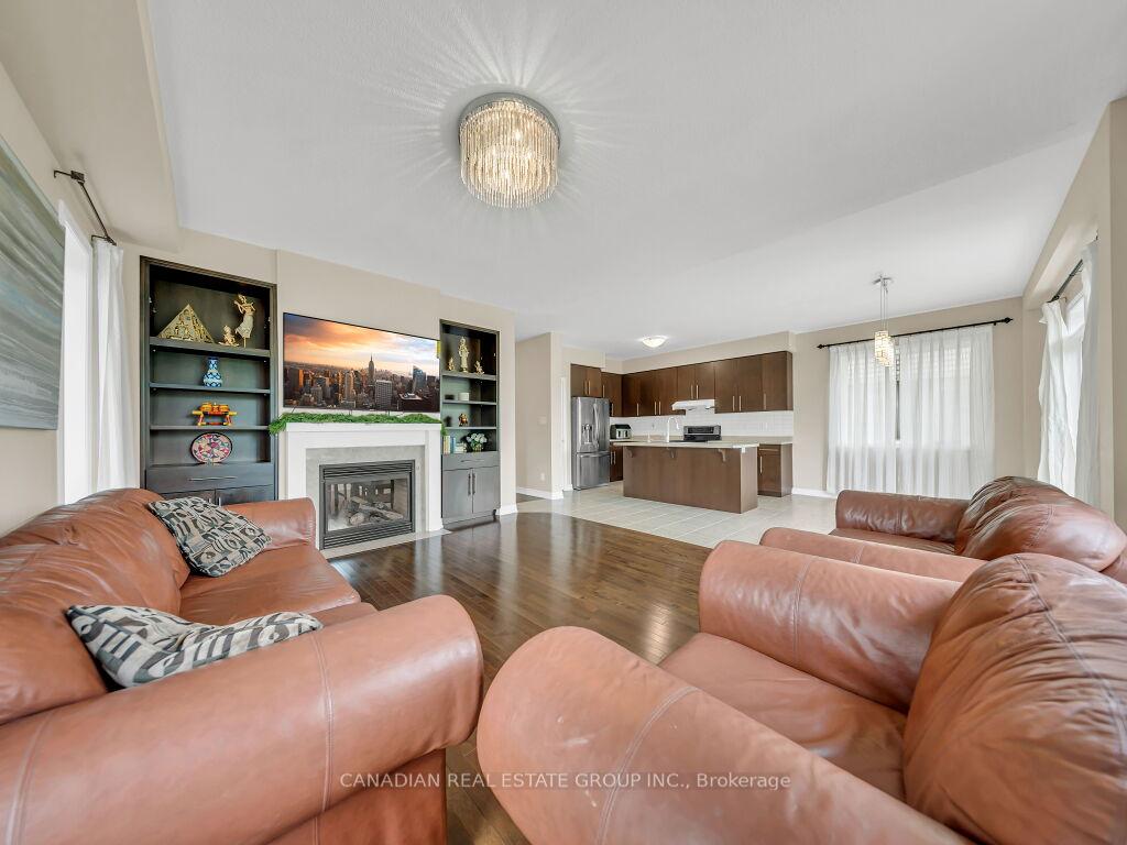 Photo 15 of 58 Forest Creek Drive, Kitchener, Doon South — HOMEH