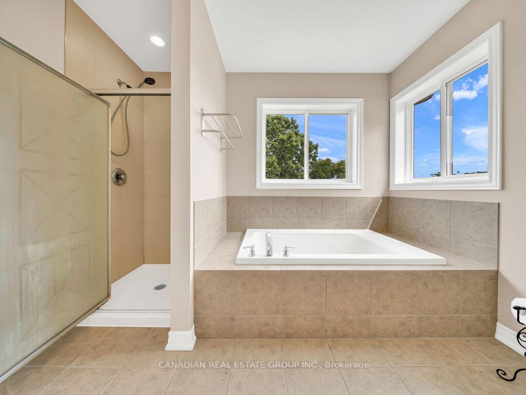 Photo 29 of 58 Forest Creek Drive, Kitchener, Doon South — HOMEH