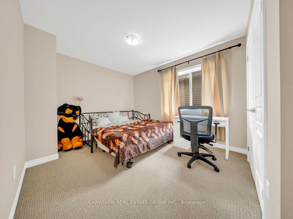Photo 31 of 58 Forest Creek Drive, Kitchener, Doon South — HOMEH