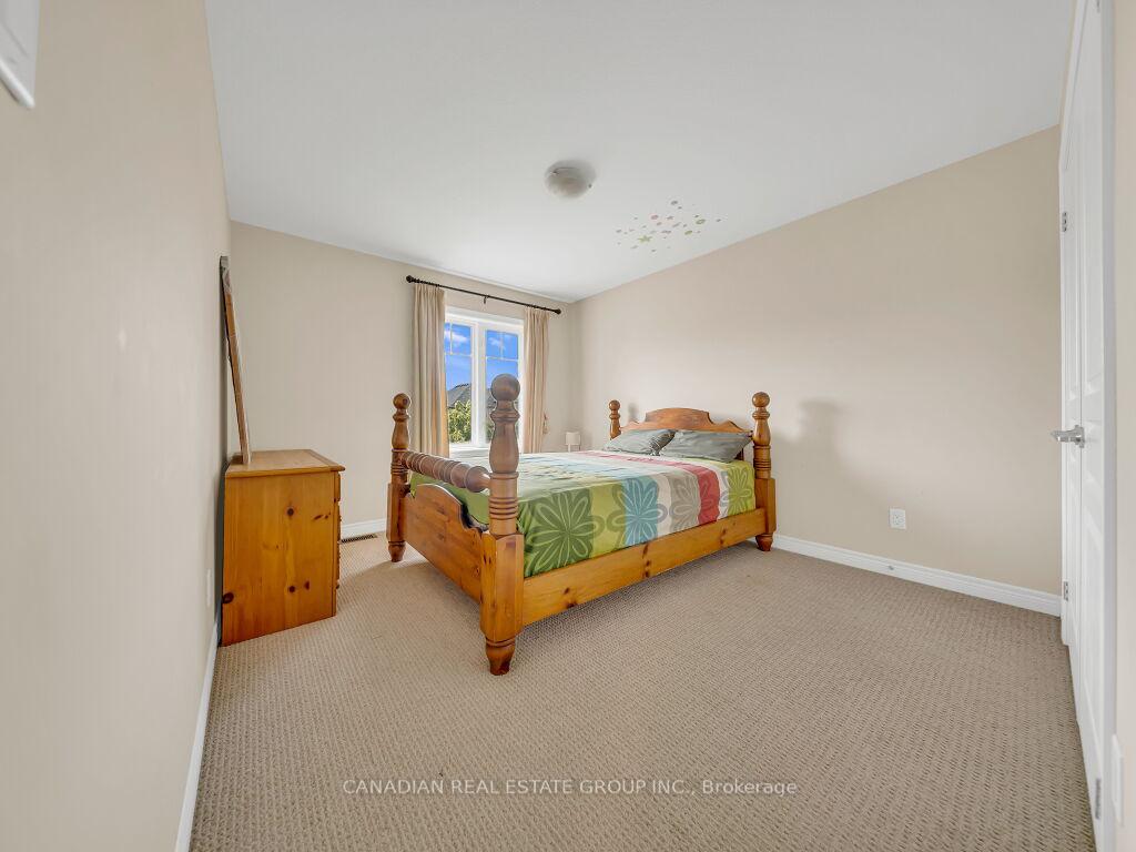Photo 36 of 58 Forest Creek Drive, Kitchener, Doon South — HOMEH