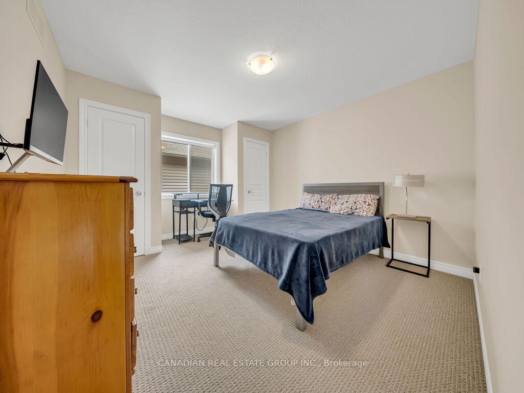 Photo 38 of 58 Forest Creek Drive, Kitchener, Doon South — HOMEH