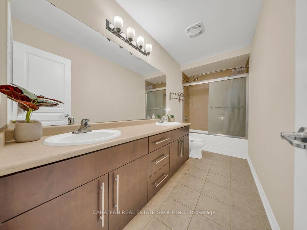 Photo 39 of 58 Forest Creek Drive, Kitchener, Doon South — HOMEH