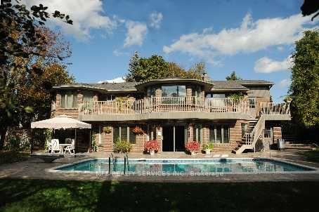 Photo 1 of 5 Morley Court, Etobicoke, Edenbridge-Humber Valley — HOMEH