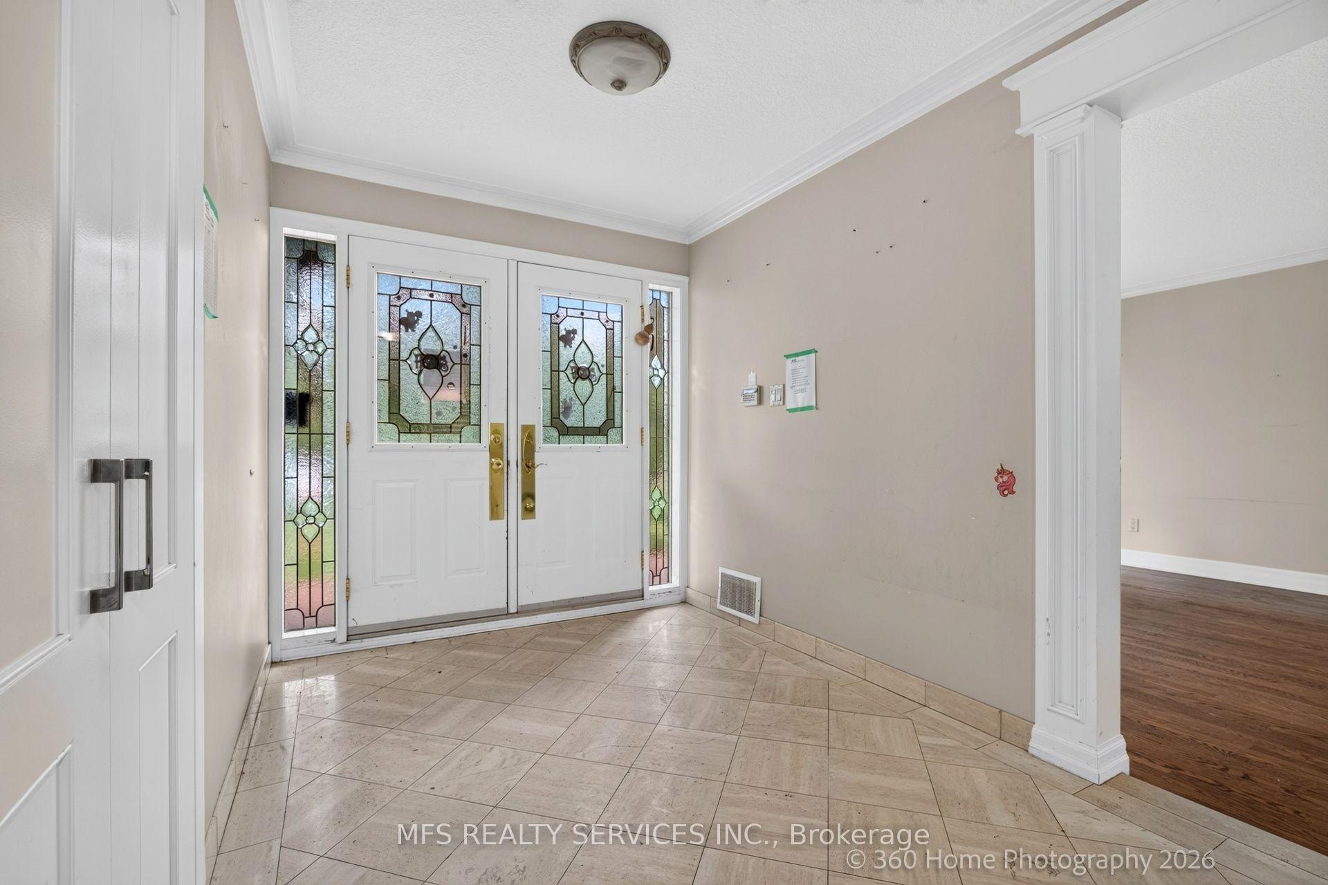 Photo 23 of 5 Morley Court, Etobicoke, Edenbridge-Humber Valley — HOMEH