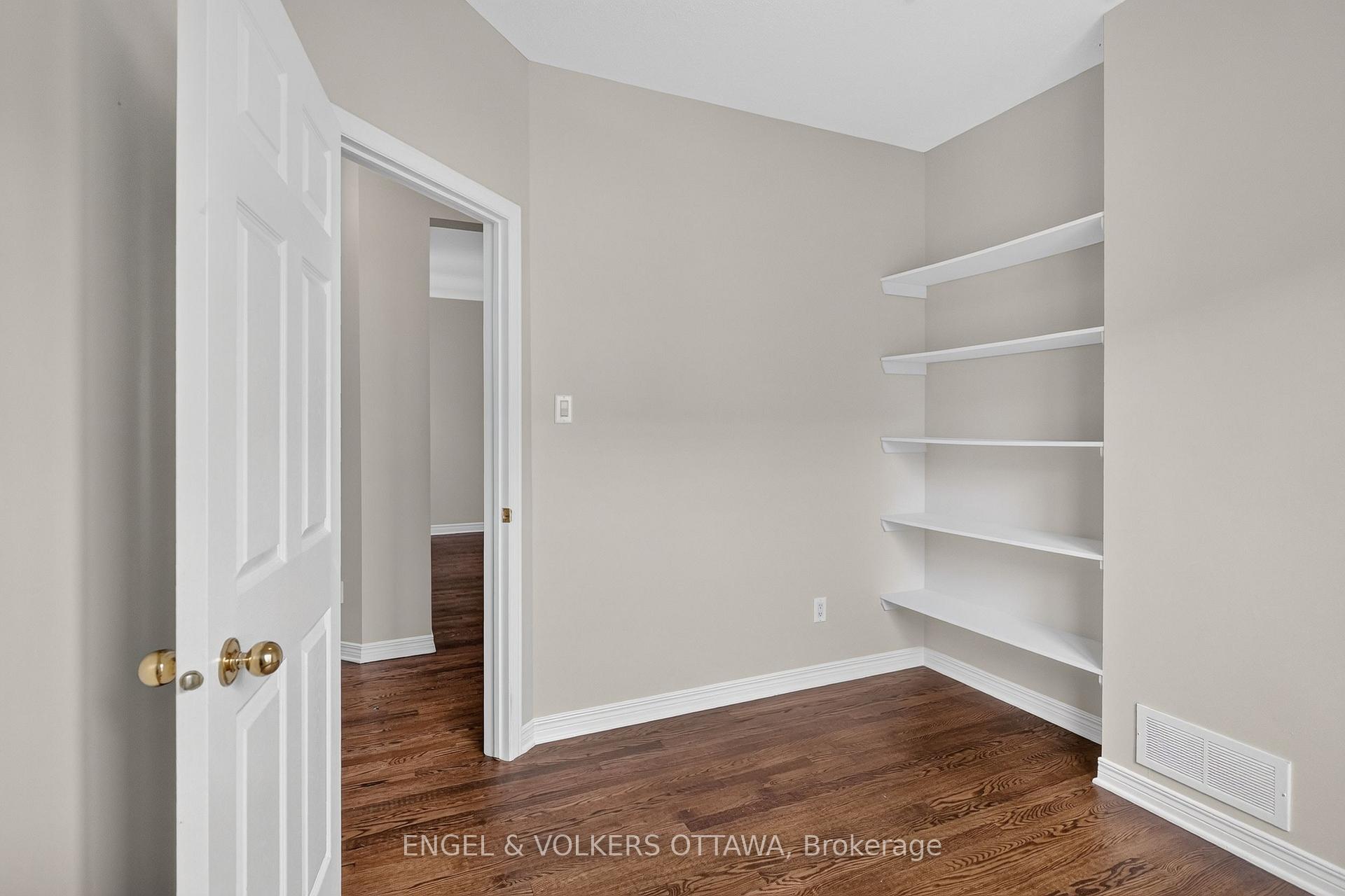 Photo 6 of 53 Borealis Crescent, Ottawa, Carson Meadows — HOMEH
