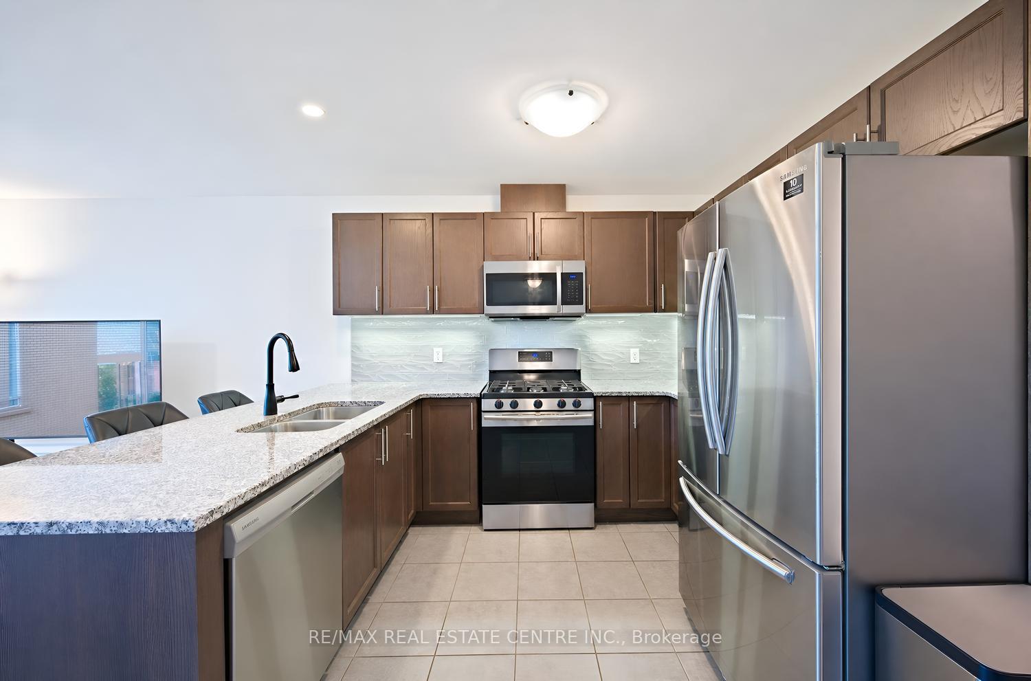 Photo 12 of Unit 35, 135 Hardcastle Drive, Cambridge, Blair Road — HOMEH