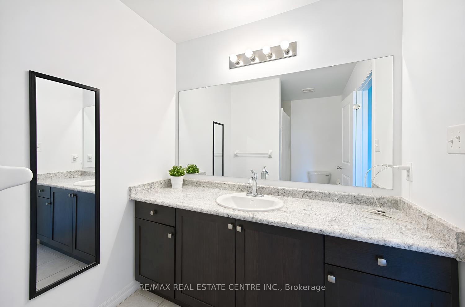 Photo 23 of Unit 35, 135 Hardcastle Drive, Cambridge, Blair Road — HOMEH