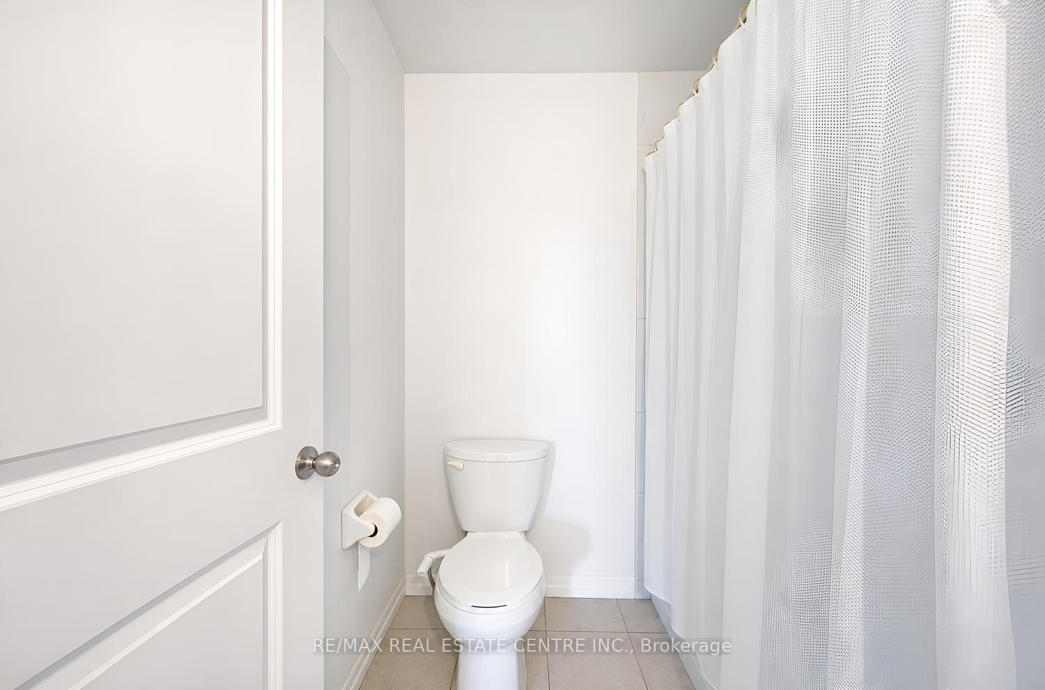 Photo 24 of Unit 35, 135 Hardcastle Drive, Cambridge, Blair Road — HOMEH