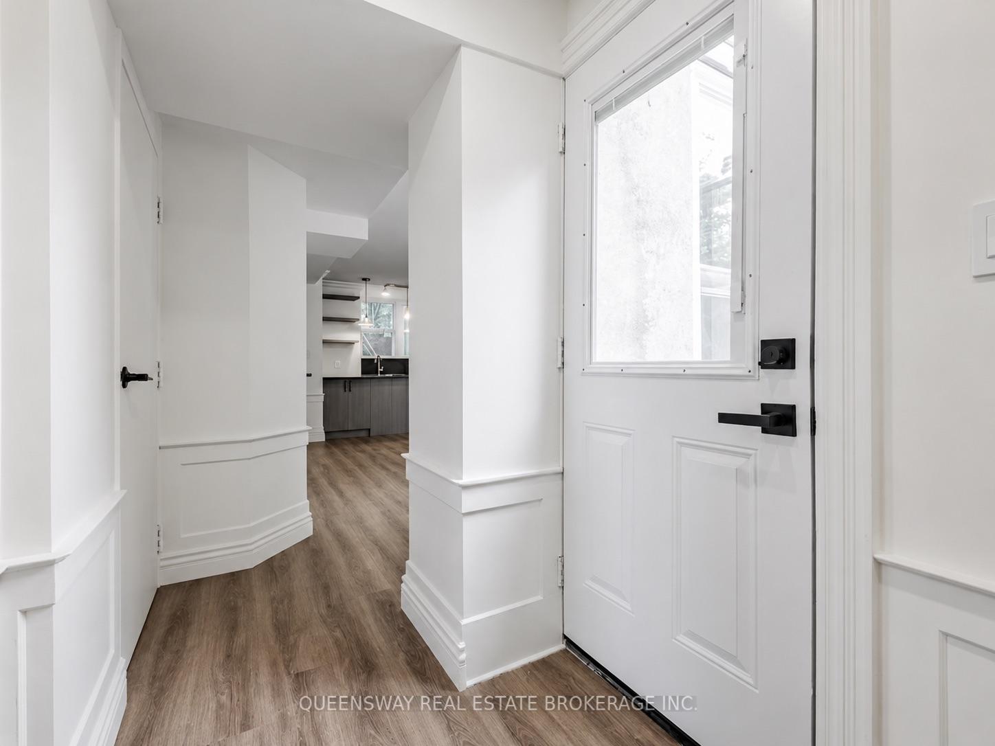 Photo 2 of 678 Willard Avenue, Toronto, Runnymede-Bloor West Village — HOMEH