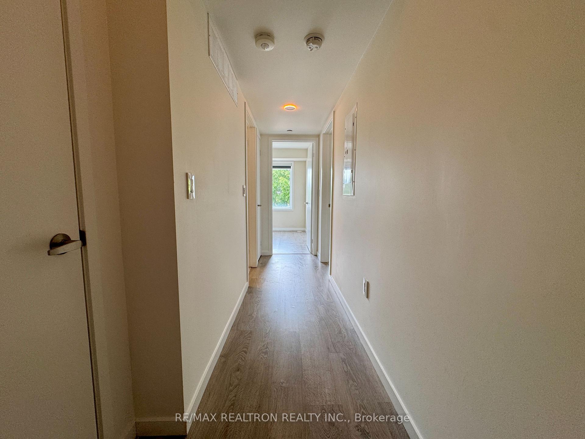 Photo 18 of Unit 5, 100 Alex Gardner Circle, Aurora, Aurora Village — HOMEH