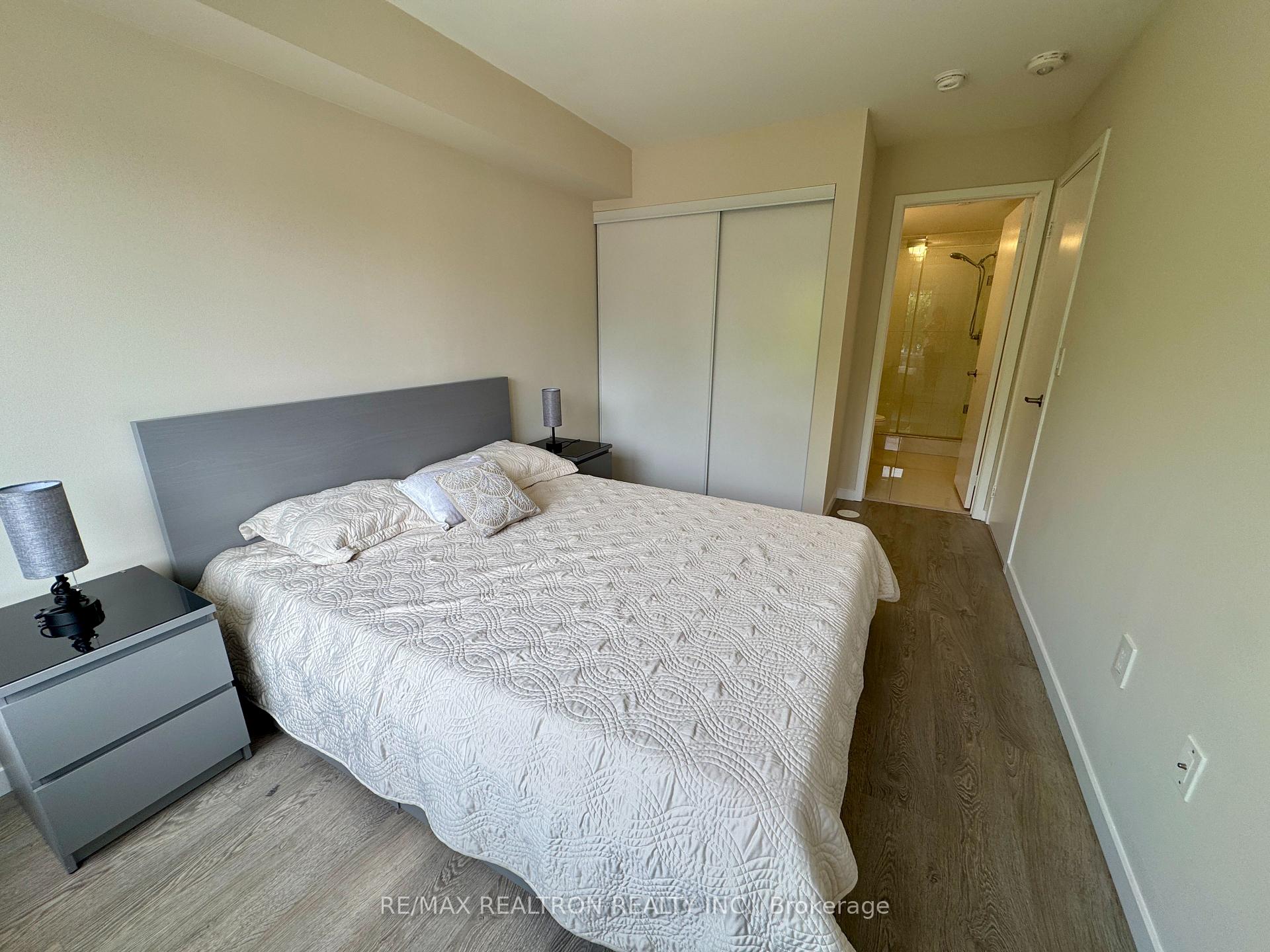 Photo 20 of Unit 5, 100 Alex Gardner Circle, Aurora, Aurora Village — HOMEH