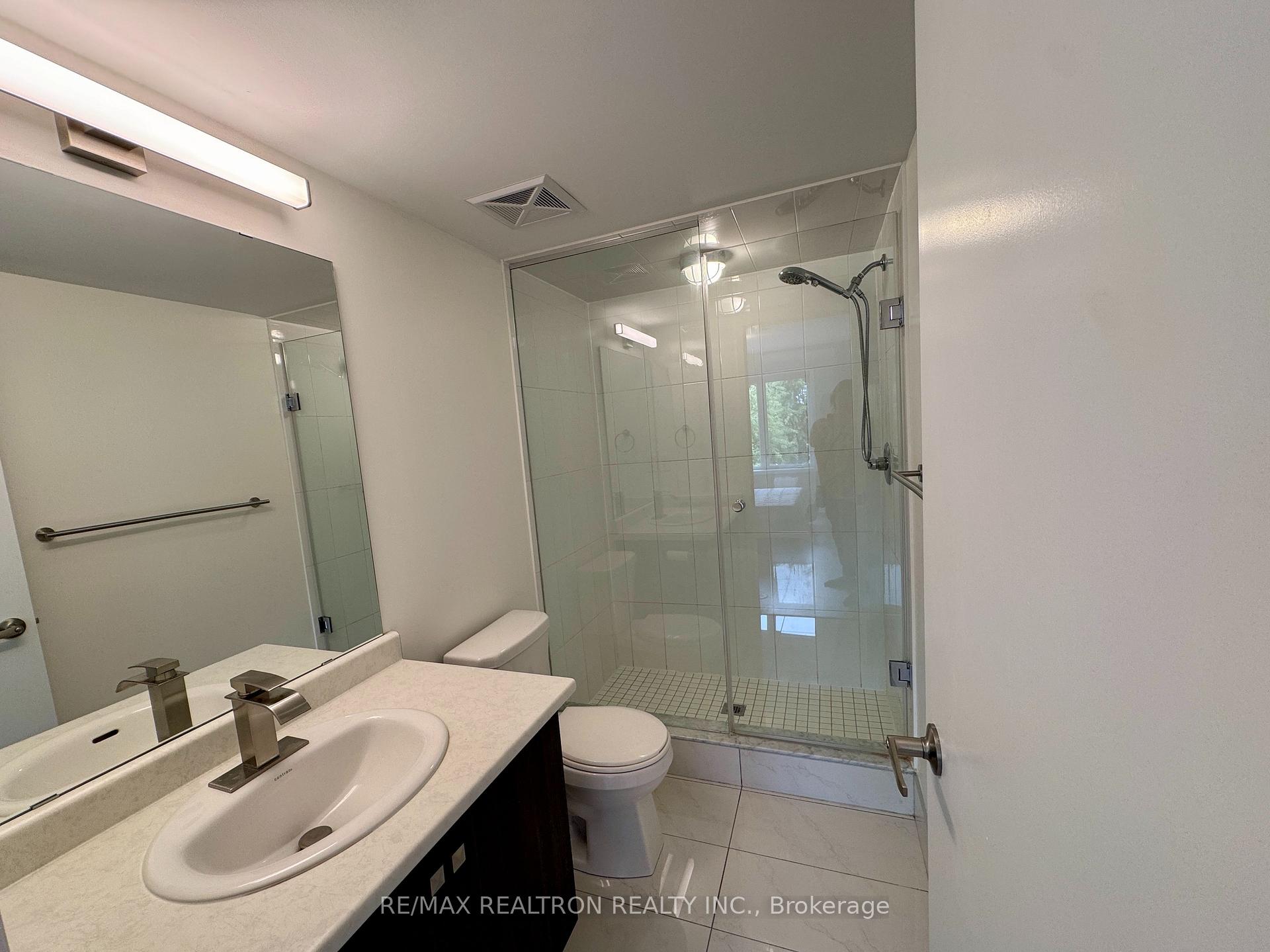Photo 21 of Unit 5, 100 Alex Gardner Circle, Aurora, Aurora Village — HOMEH