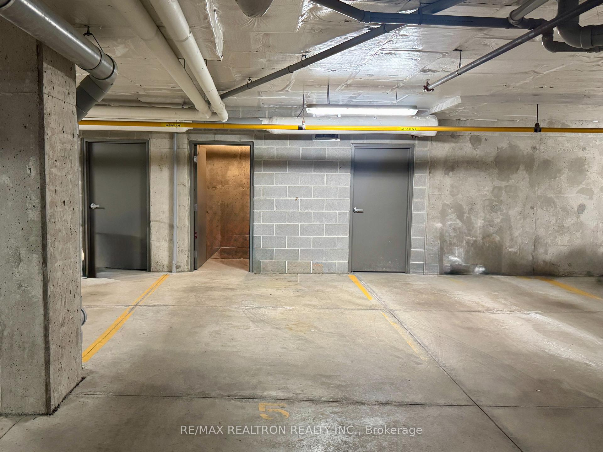 Photo 31 of Unit 5, 100 Alex Gardner Circle, Aurora, Aurora Village — HOMEH
