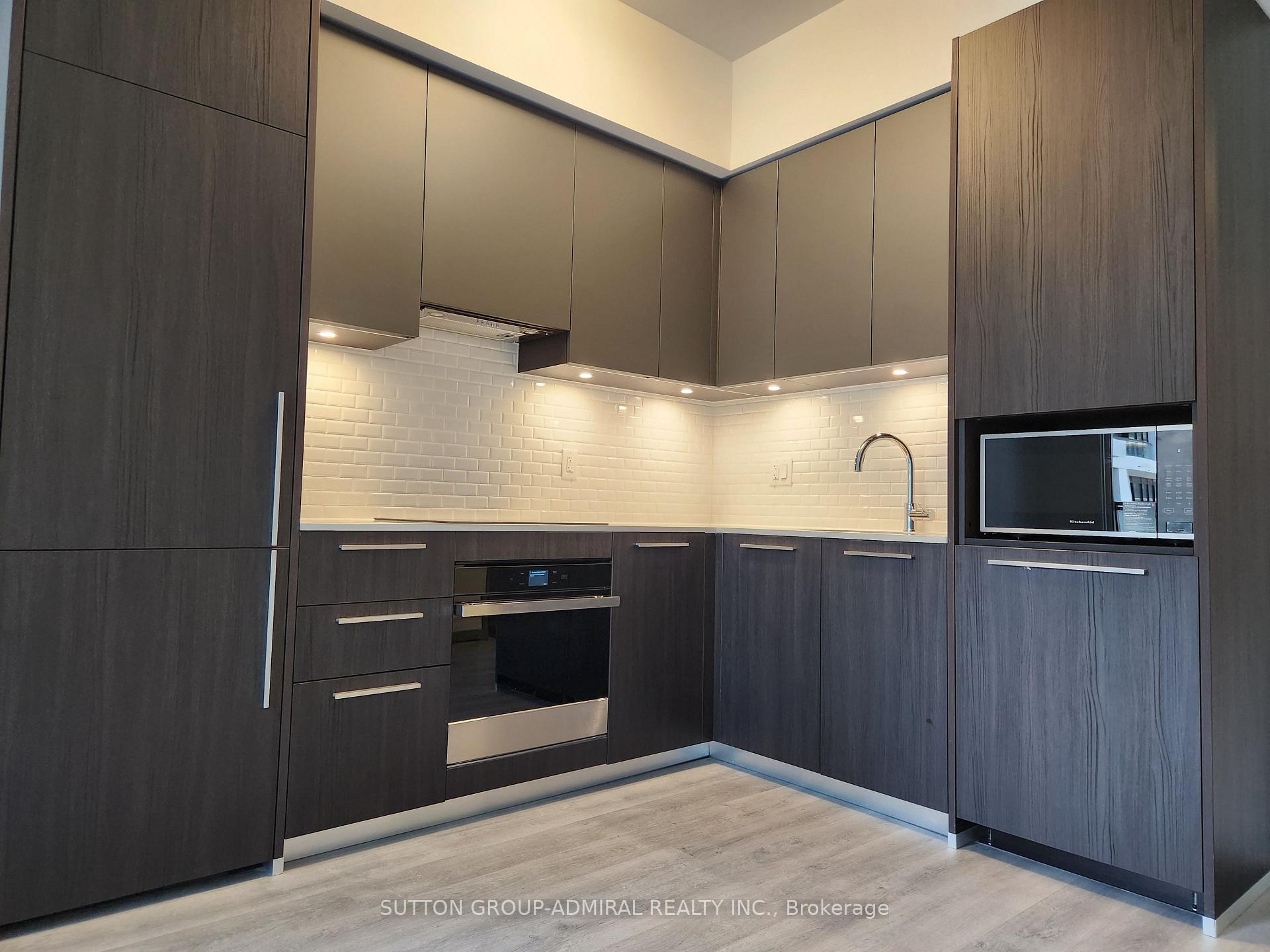 Photo 4 of Unit 320, 65 Broadway Avenue, Toronto, Mount Pleasant West — HOMEH
