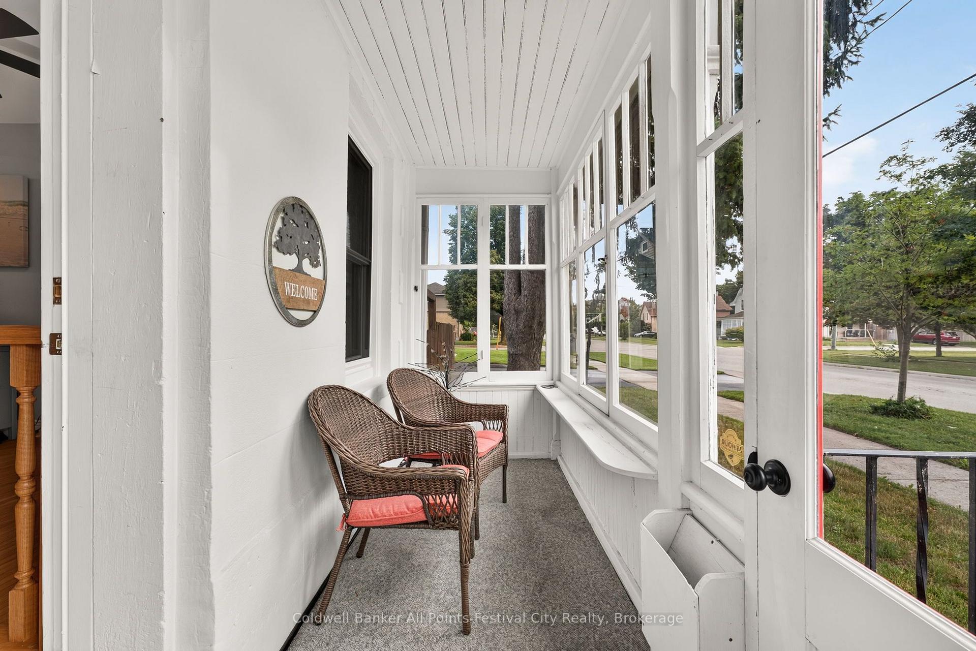 Photo 4 of 85 Cambria Road N, Goderich, Goderich (Town) — HOMEH