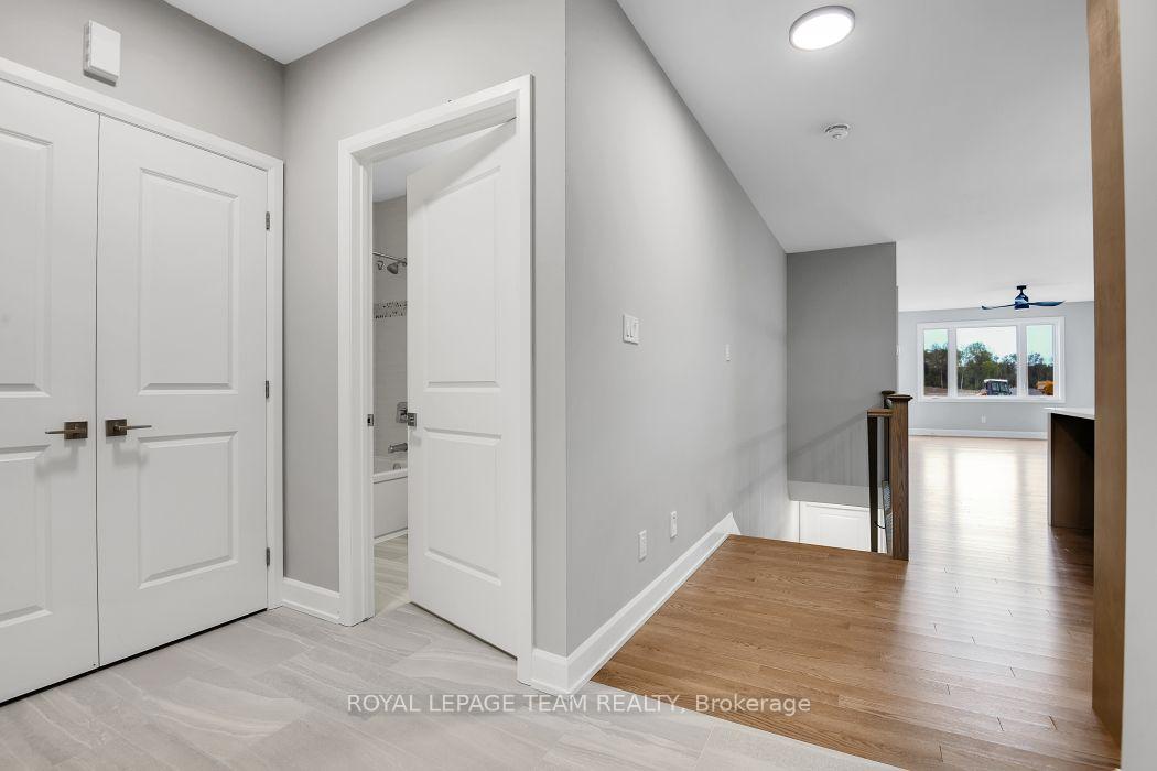 Photo 5 of 1173 Potter Drive, Brockville, Brockville — HOMEH