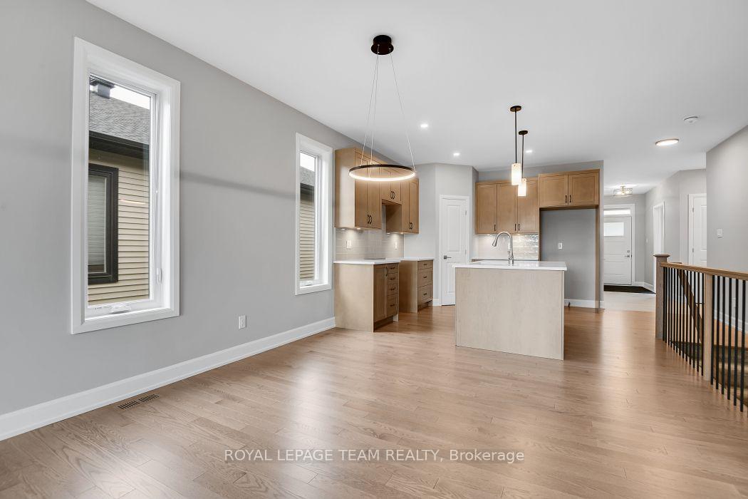 Photo 8 of 1173 Potter Drive, Brockville, Brockville — HOMEH