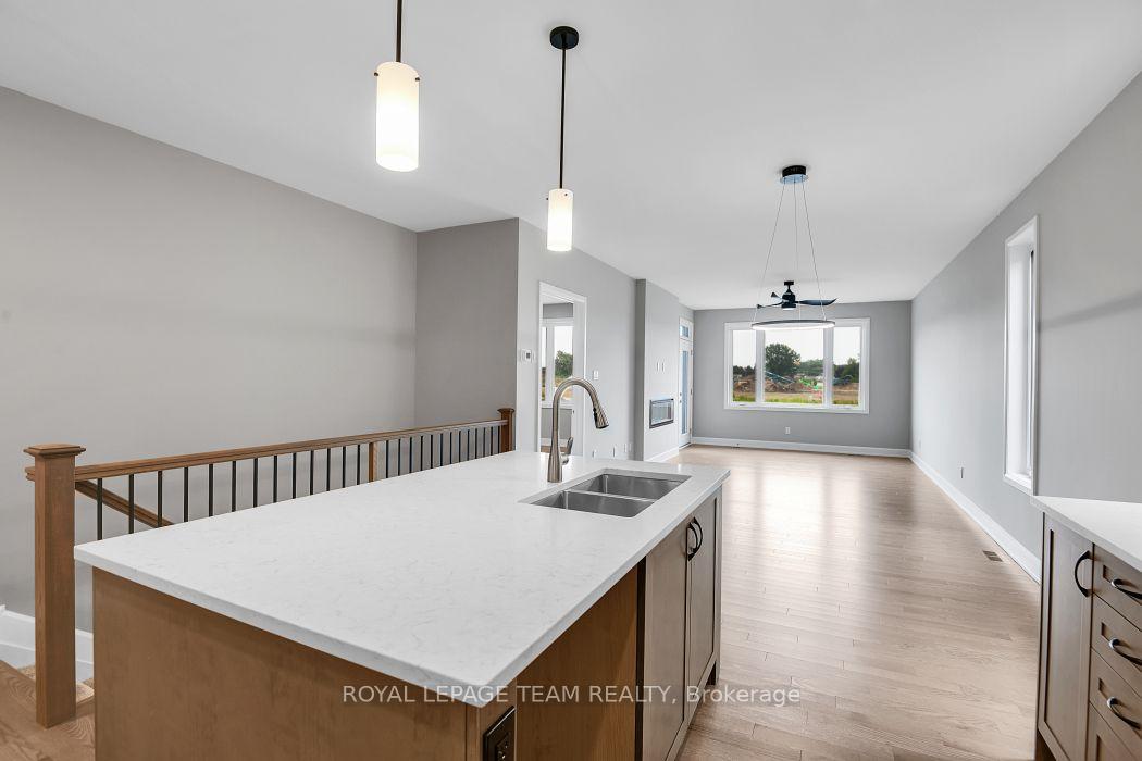 Photo 14 of 1173 Potter Drive, Brockville, Brockville — HOMEH