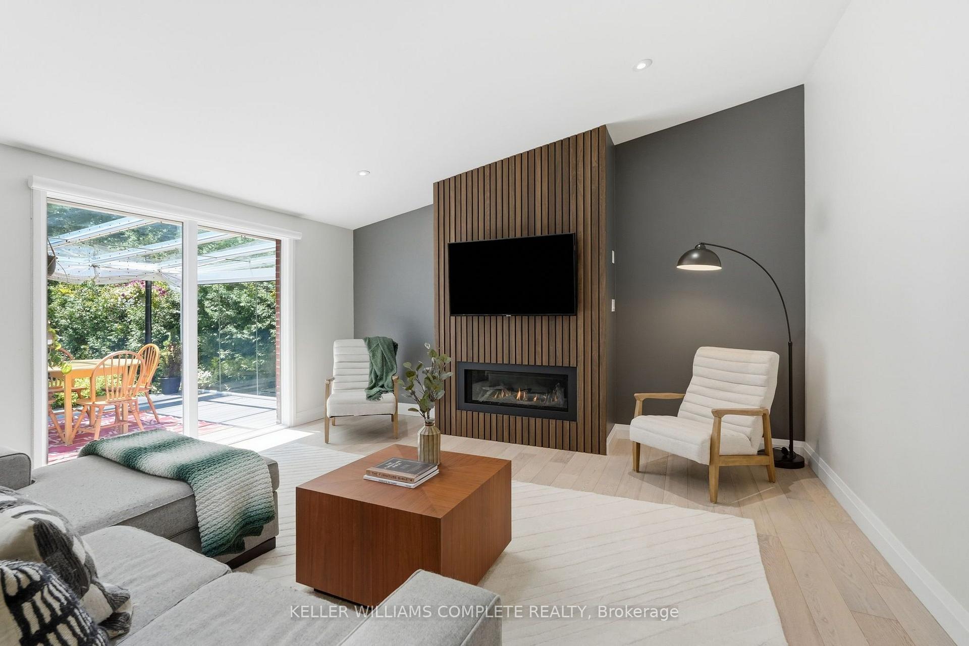 Photo 18 of 18 Dundee Drive, Hamilton, Stoney Creek — HOMEH