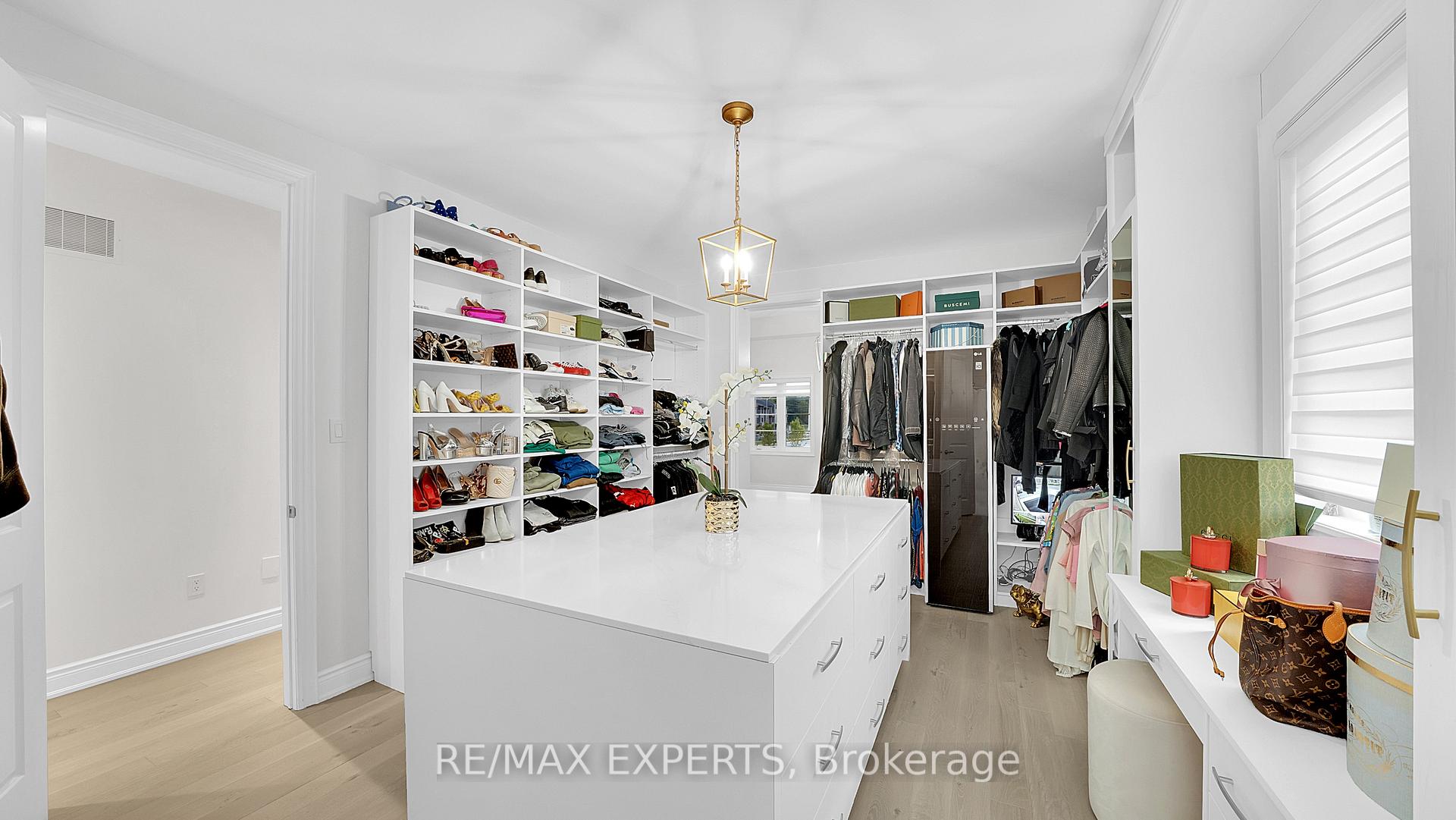 Photo 32 of 89 Rosshaven Crescent, Vaughan, Vellore Village — HOMEH