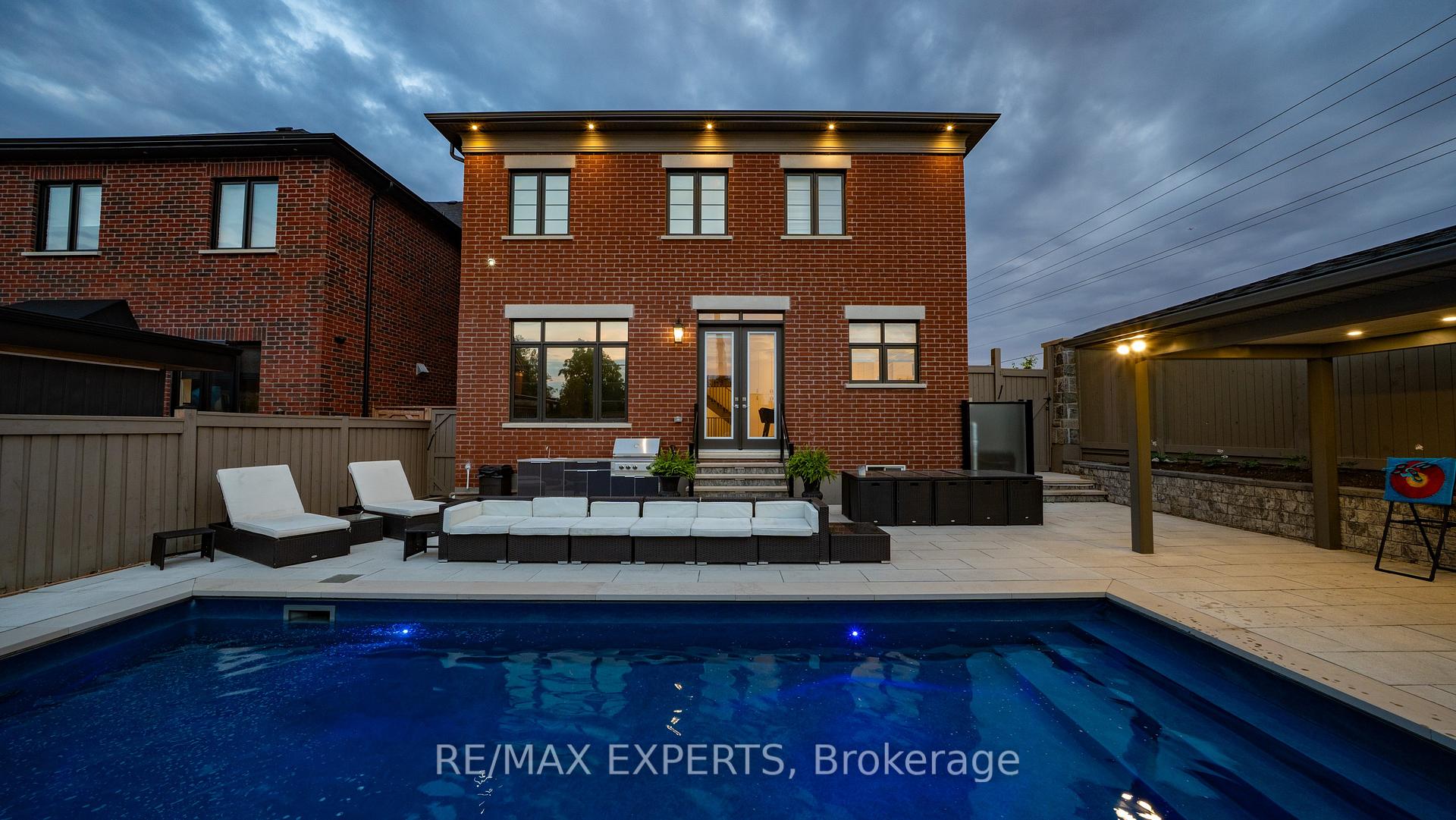 Photo 43 of 89 Rosshaven Crescent, Vaughan, Vellore Village — HOMEH