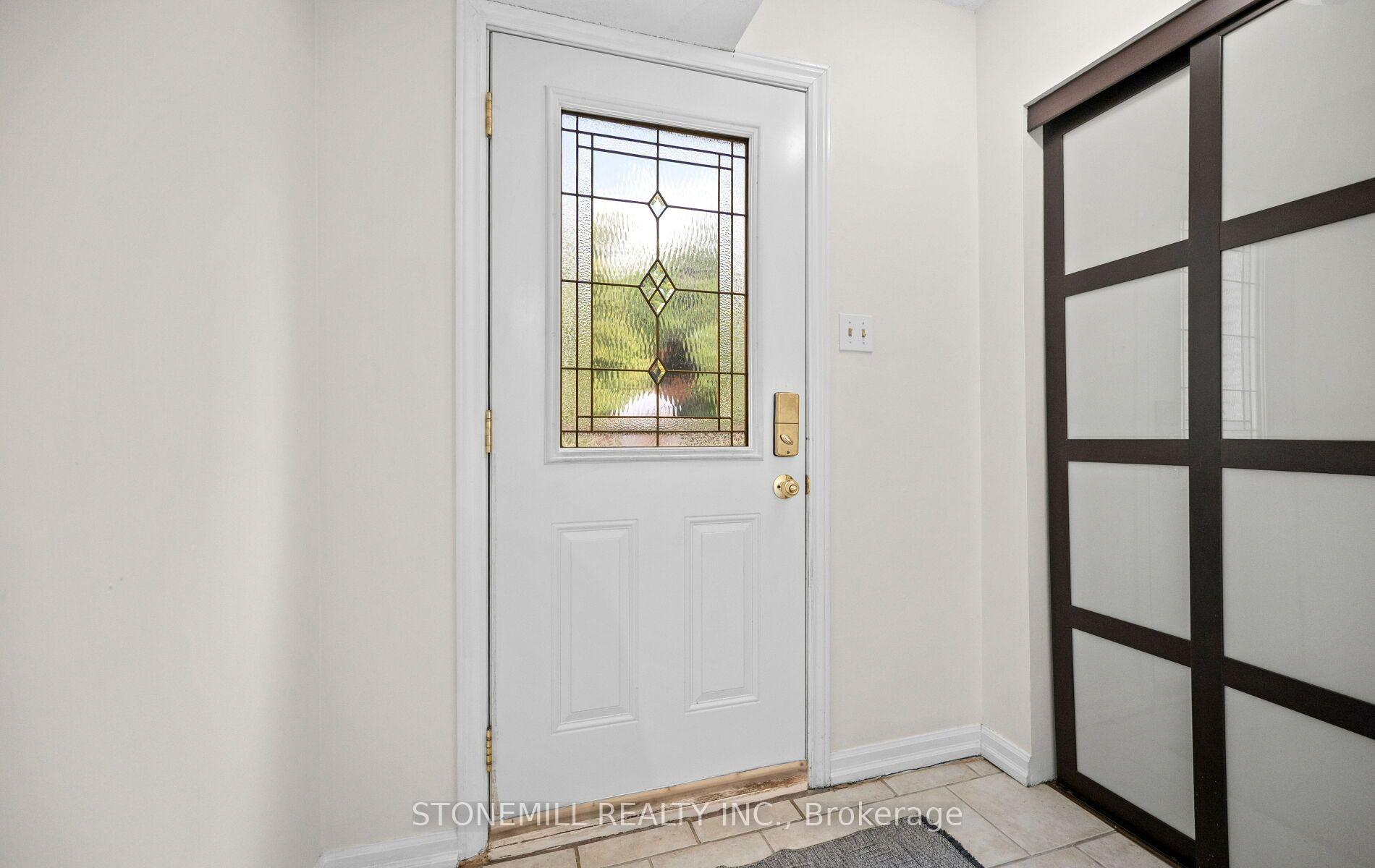 Photo 4 of Unit 30, 7340 Copenhagen Road, Mississauga, Meadowvale — HOMEH