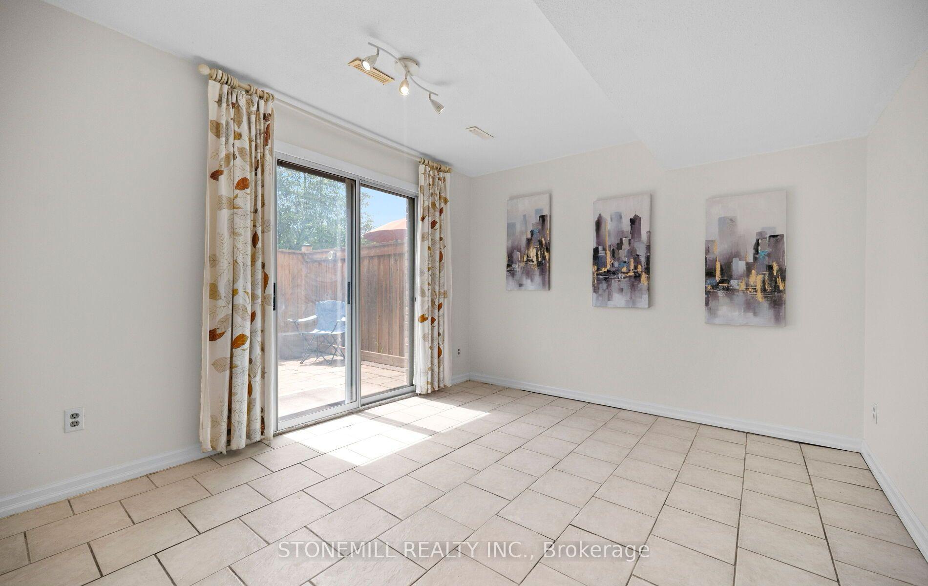 Photo 8 of Unit 30, 7340 Copenhagen Road, Mississauga, Meadowvale — HOMEH