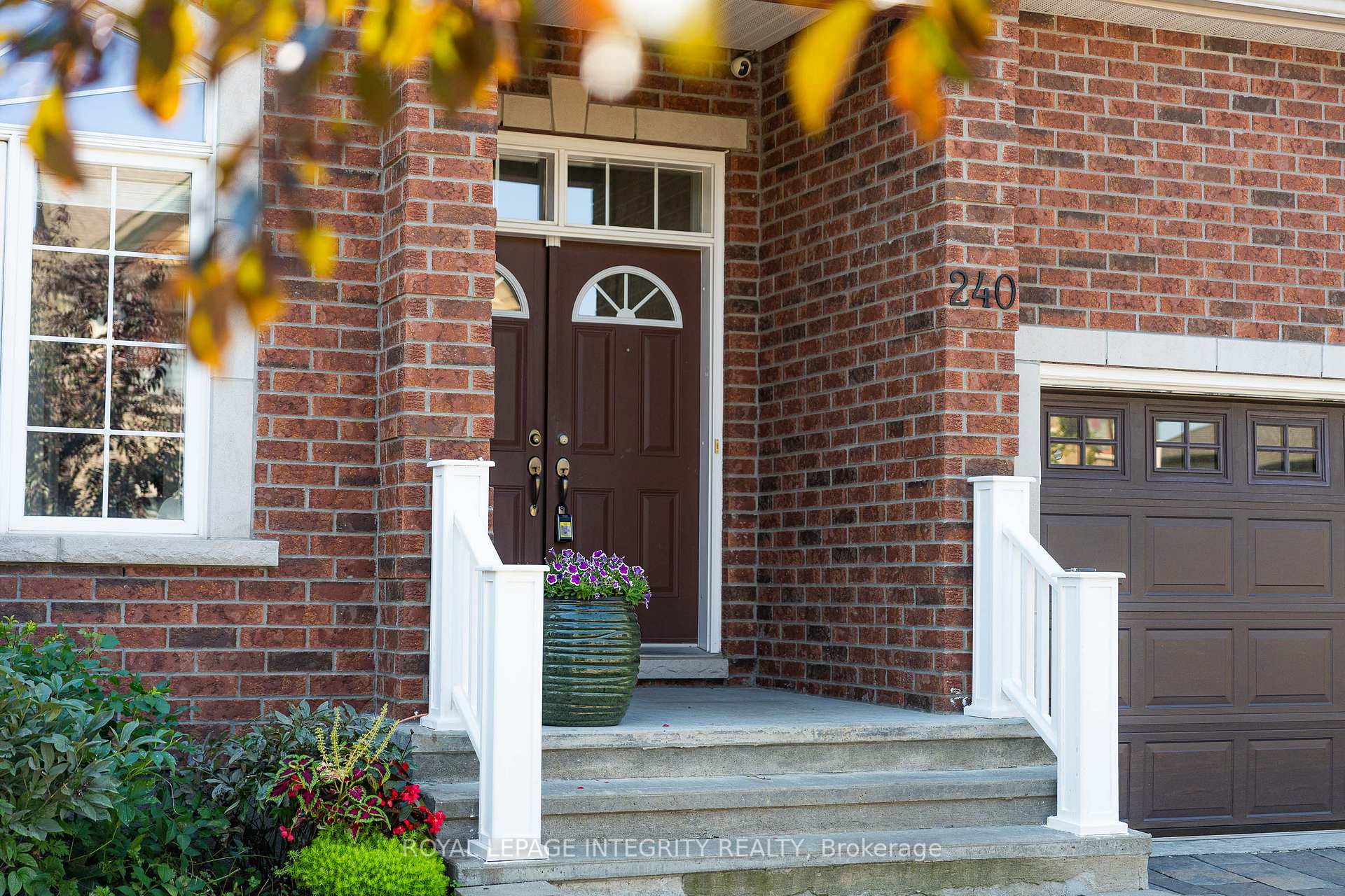Photo 4 of 240 Trailgate Street, Ottawa, Riverside South/Gloucester Glen — HOMEH