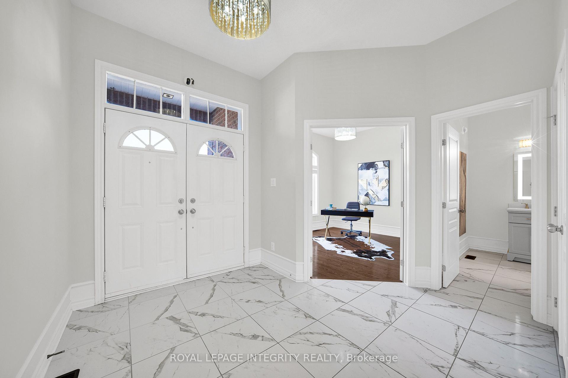 Photo 5 of 240 Trailgate Street, Ottawa, Riverside South/Gloucester Glen — HOMEH