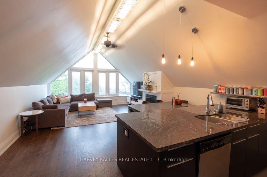 Photo 1 of Unit 4, 1538 King Street W, Toronto, South Parkdale — HOMEH