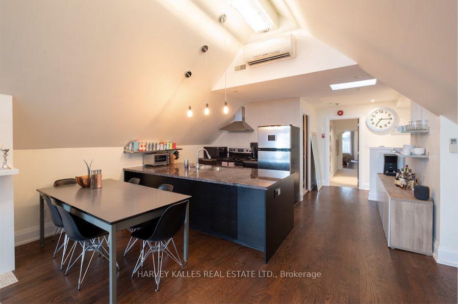 Photo 3 of Unit 4, 1538 King Street W, Toronto, South Parkdale — HOMEH