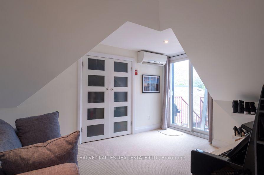 Photo 10 of Unit 4, 1538 King Street W, Toronto, South Parkdale — HOMEH