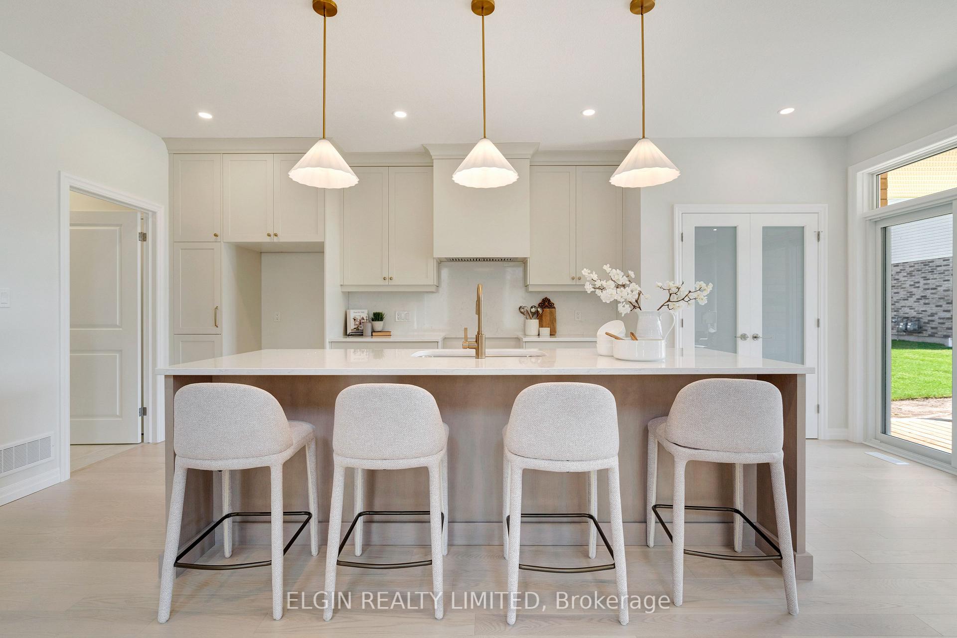 Photo 6 of 75 Hemlock Crescent, Aylmer — HOMEH