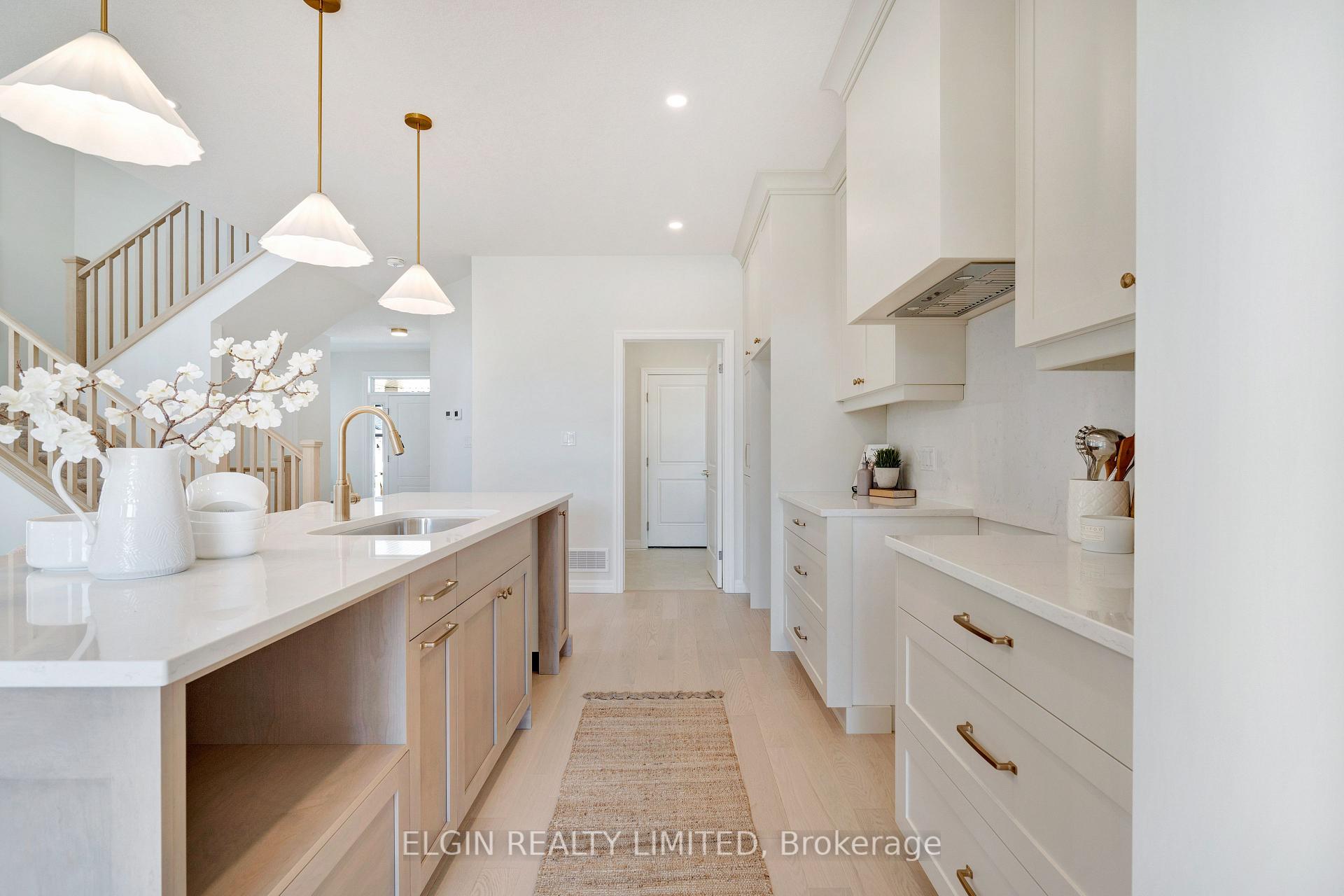 Photo 8 of 75 Hemlock Crescent, Aylmer — HOMEH