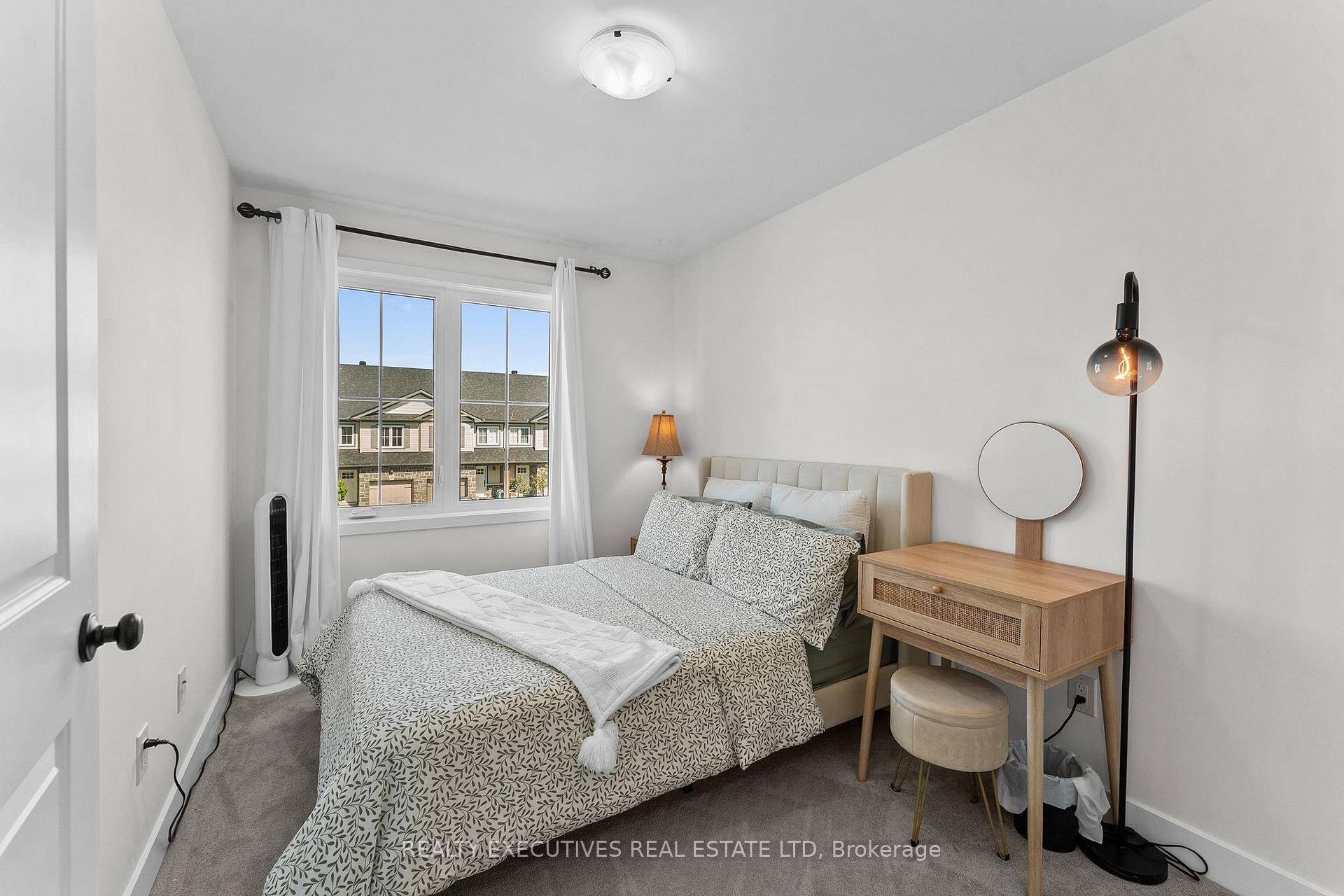Photo 21 of 31 Whitcomb Crescent, Smiths Falls, Smiths Falls — HOMEH