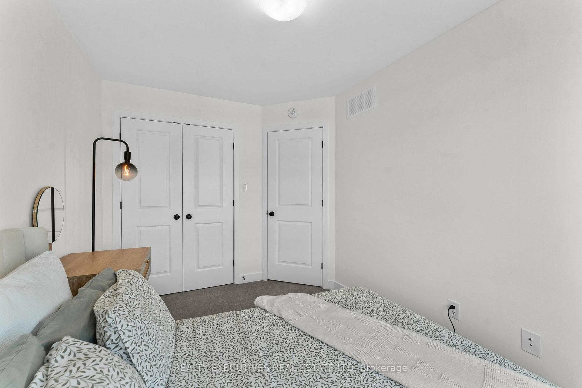 Photo 23 of 31 Whitcomb Crescent, Smiths Falls, Smiths Falls — HOMEH