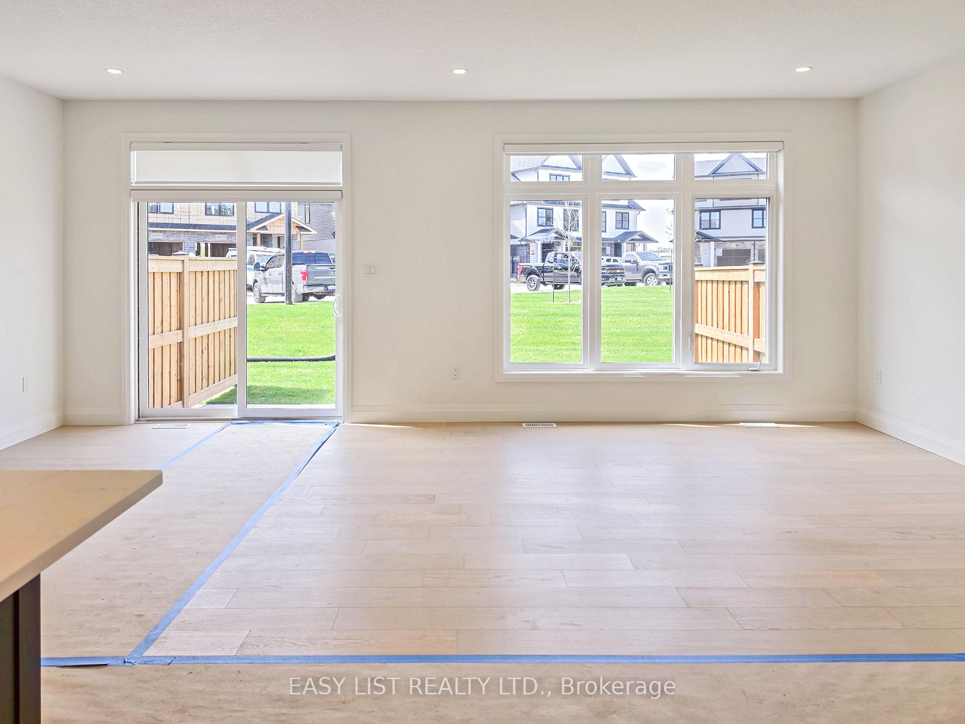 Photo 11 of Unit 43, 55 Teal Drive, Guelph, Kortright Hills — HOMEH