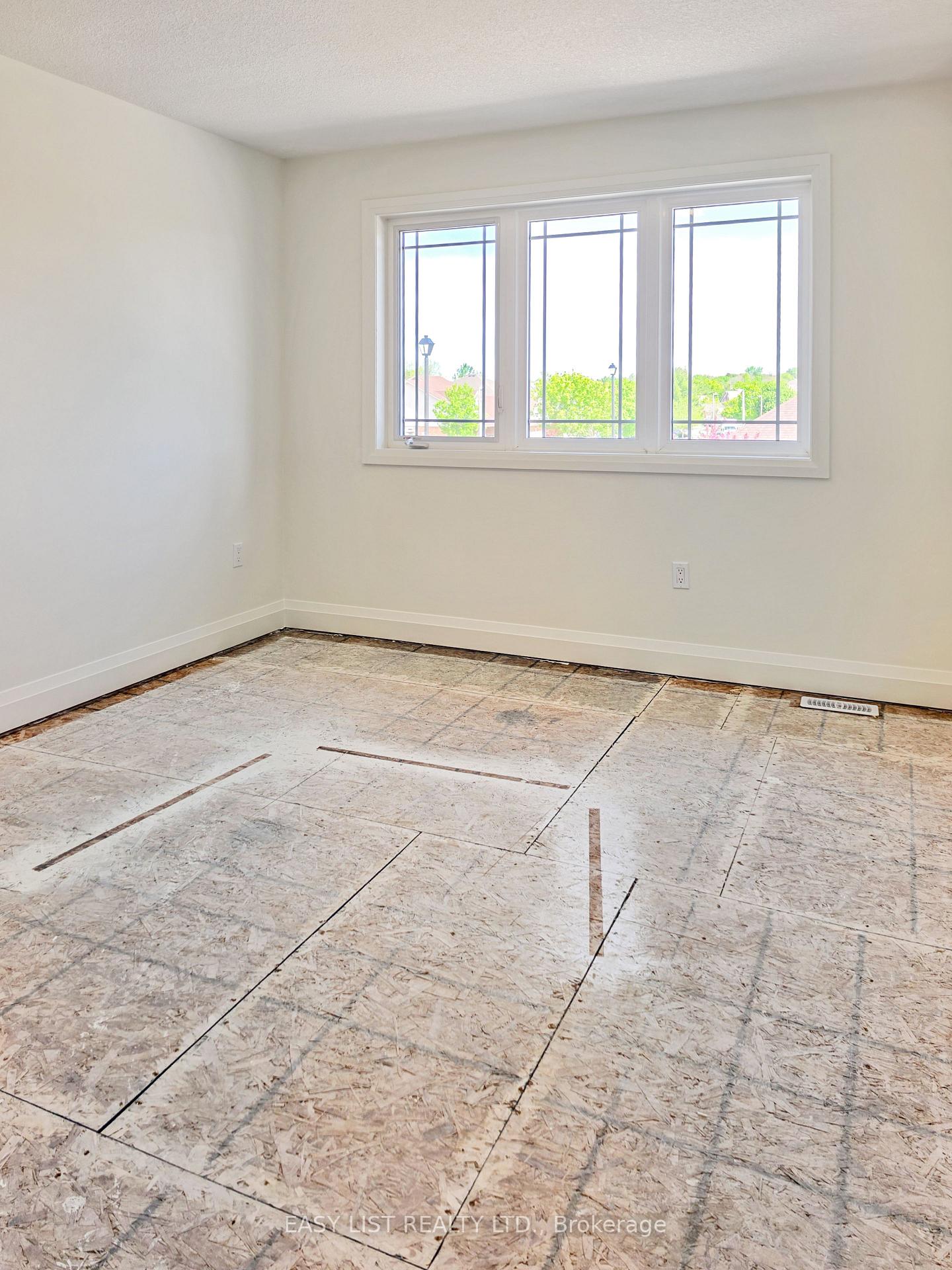 Photo 18 of Unit 43, 55 Teal Drive, Guelph, Kortright Hills — HOMEH