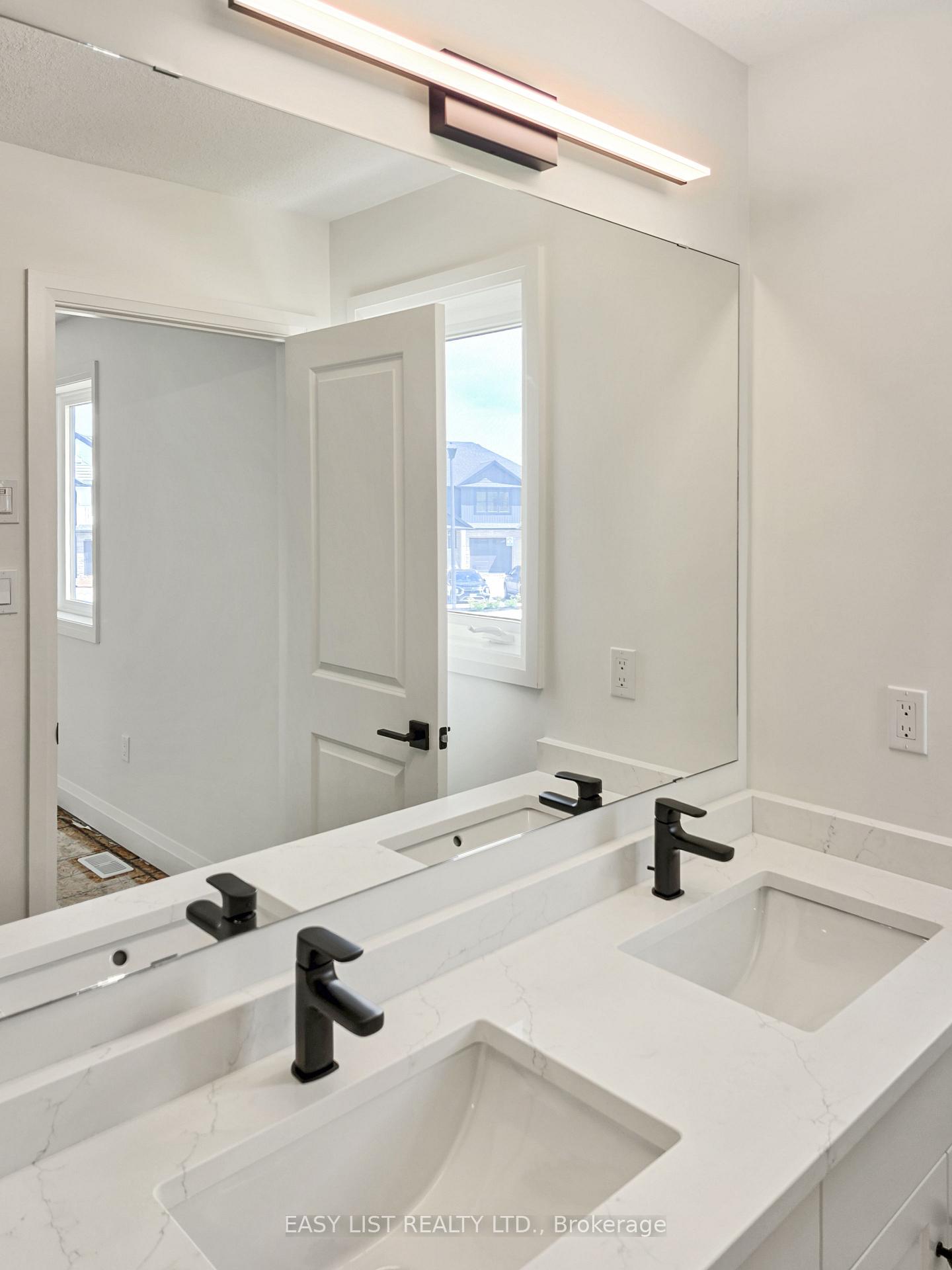 Photo 22 of Unit 43, 55 Teal Drive, Guelph, Kortright Hills — HOMEH