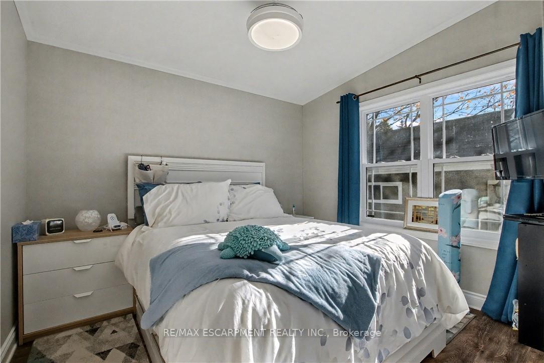 Photo 22 of Unit 16, 1429 Sheffield Road, Hamilton, Rural Flamborough — HOMEH