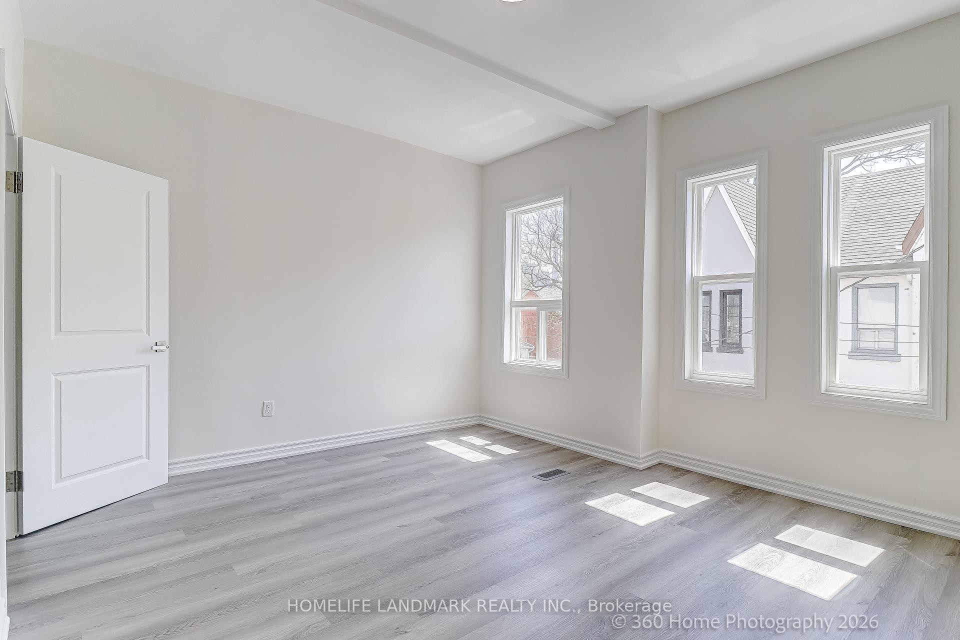 Photo 38 of 4 Andrews Avenue, Toronto, Trinity-Bellwoods — HOMEH